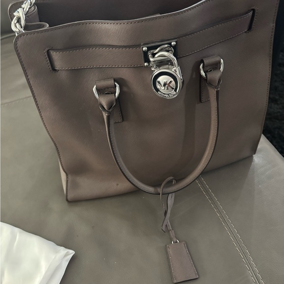 Handbags - 🆕 Michael Kohr’s Hamilton Purse with wallet 🔐